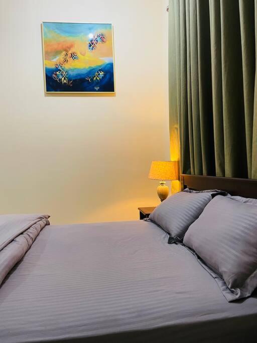 Luxury Private Studio Apartment Close To Airport Abu Dhabi Esterno foto